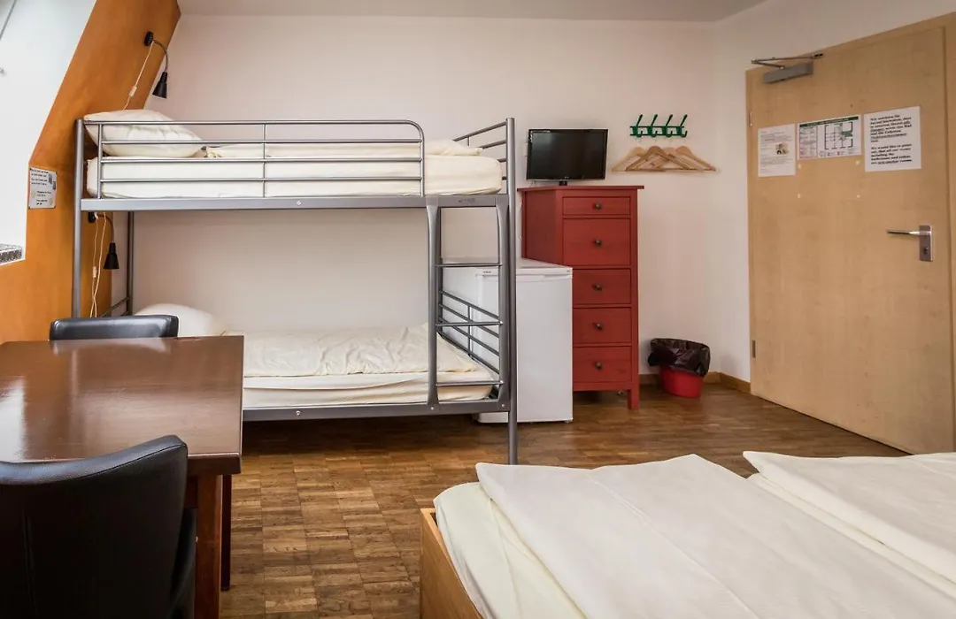 Hostel Alex 30-1